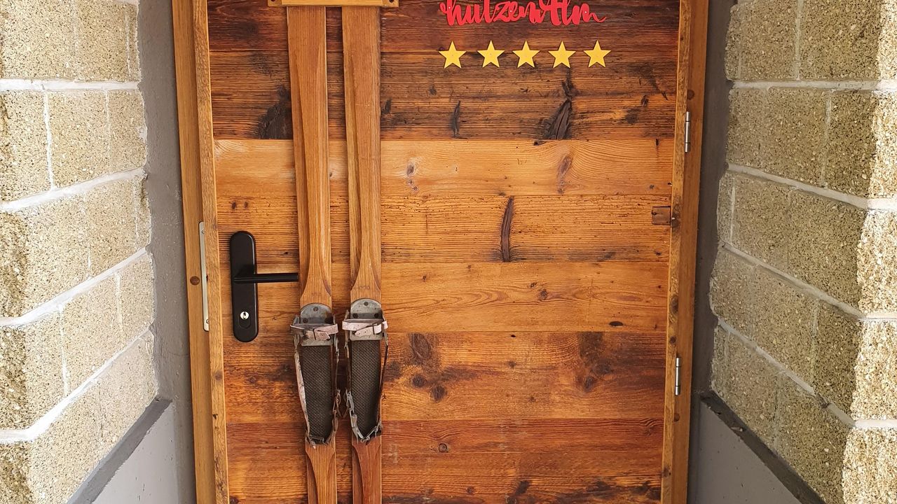 Willkommen auf der hutzenAlm Willkommen auf der hutzenAlm